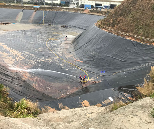 铁西废水池清理
